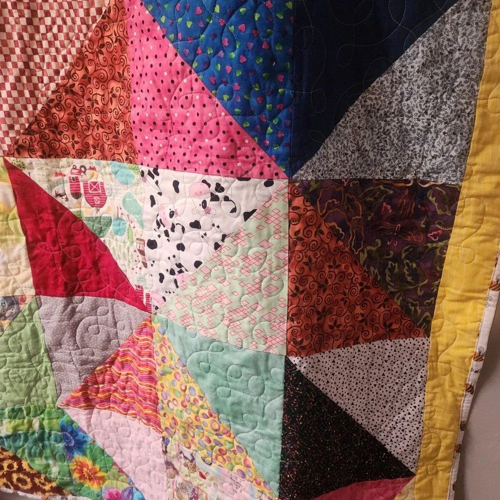 Handmade Patchwork Baby Quilt 41x55 Bee Print Cotton Reversible Nursery Decor